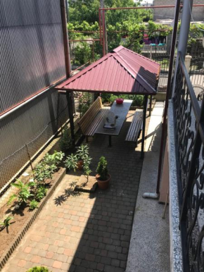 Guest House Chexovi 24